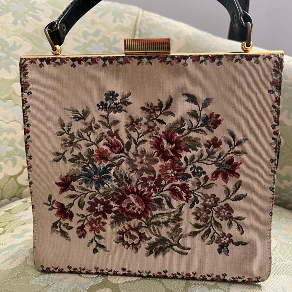 Vintage purse - Picture 1 of 3